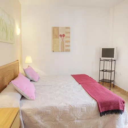 Edificio Prieto Viv 2c * Puerto del Rosario (Fuerteventura)