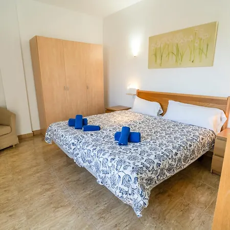 Edificio Prieto Viv 2c * Puerto del Rosario (Fuerteventura)