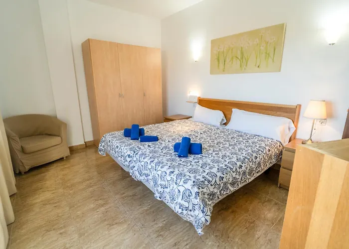 Edificio Prieto Viv 2c * Puerto del Rosario (Fuerteventura)